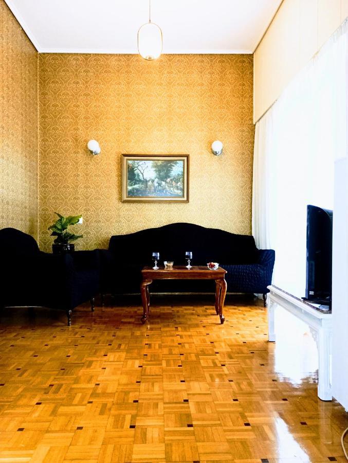 אתונה Charm & Comfort Near Petralona Station מראה חיצוני תמונה